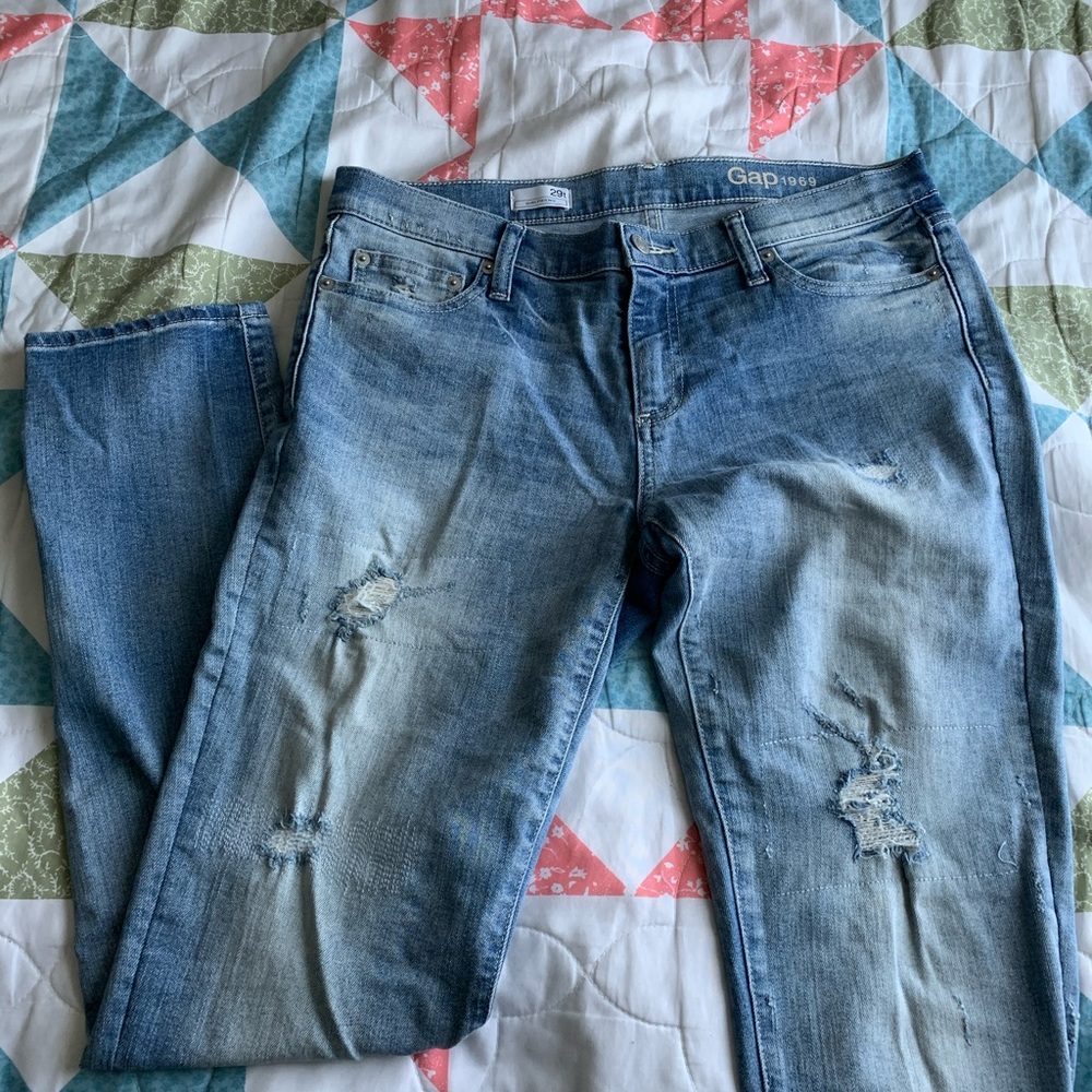 GAP Girlfriend Jeans Size 8 (29)